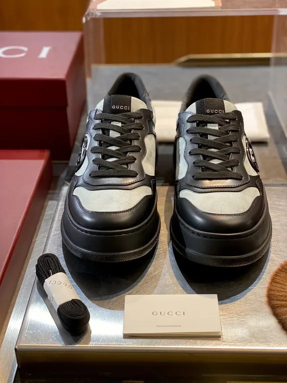 Gucci Shoe 